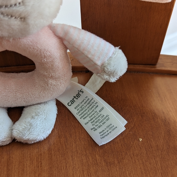 Carters bunny rattle - Picture 3 of 3